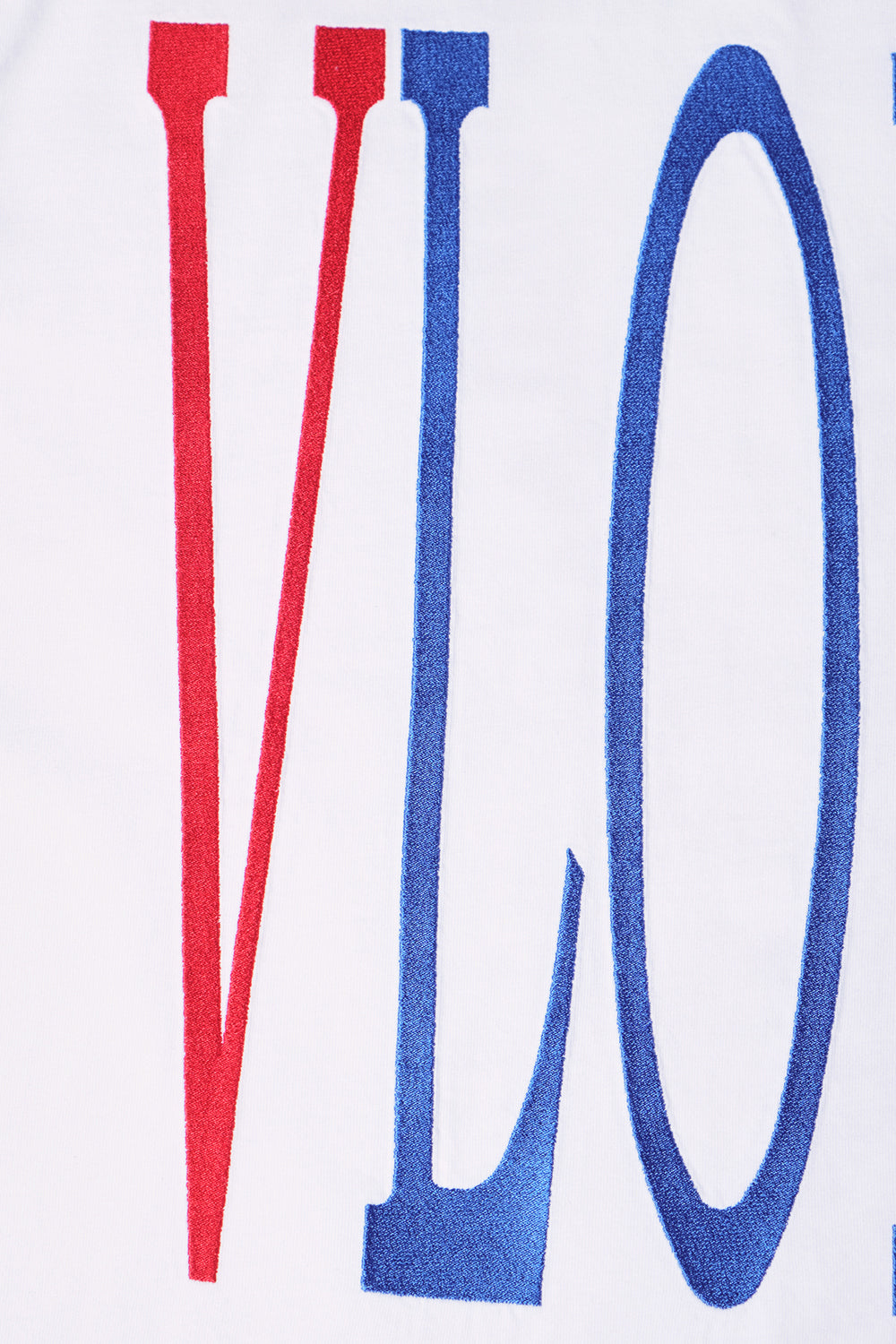 VLONE RED LIPSTICK OG EMBROIDERED T-SHIRT (white)